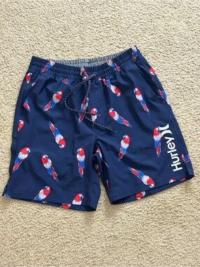 Hurley Shorts Mens M Hybrid Volley Swim Trunk Pockets Lined Stretch Parrot NWOT